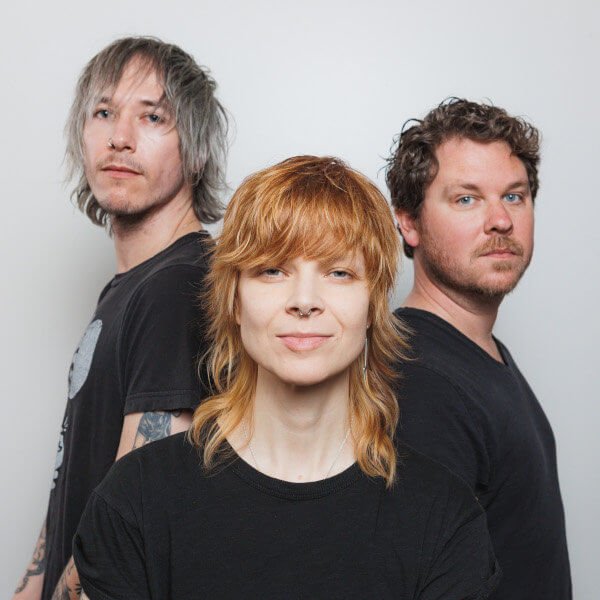 Sarah Shook & The Disarmers to play Chattanooga on August 9